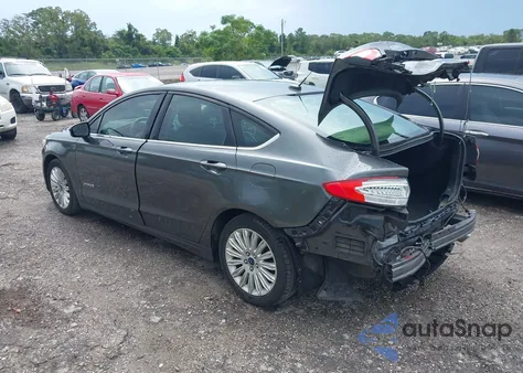 2016 Ford Fusion Hybrid Se z USA, uszkodzony, nr VIN 3FA6P0LU0GR292446